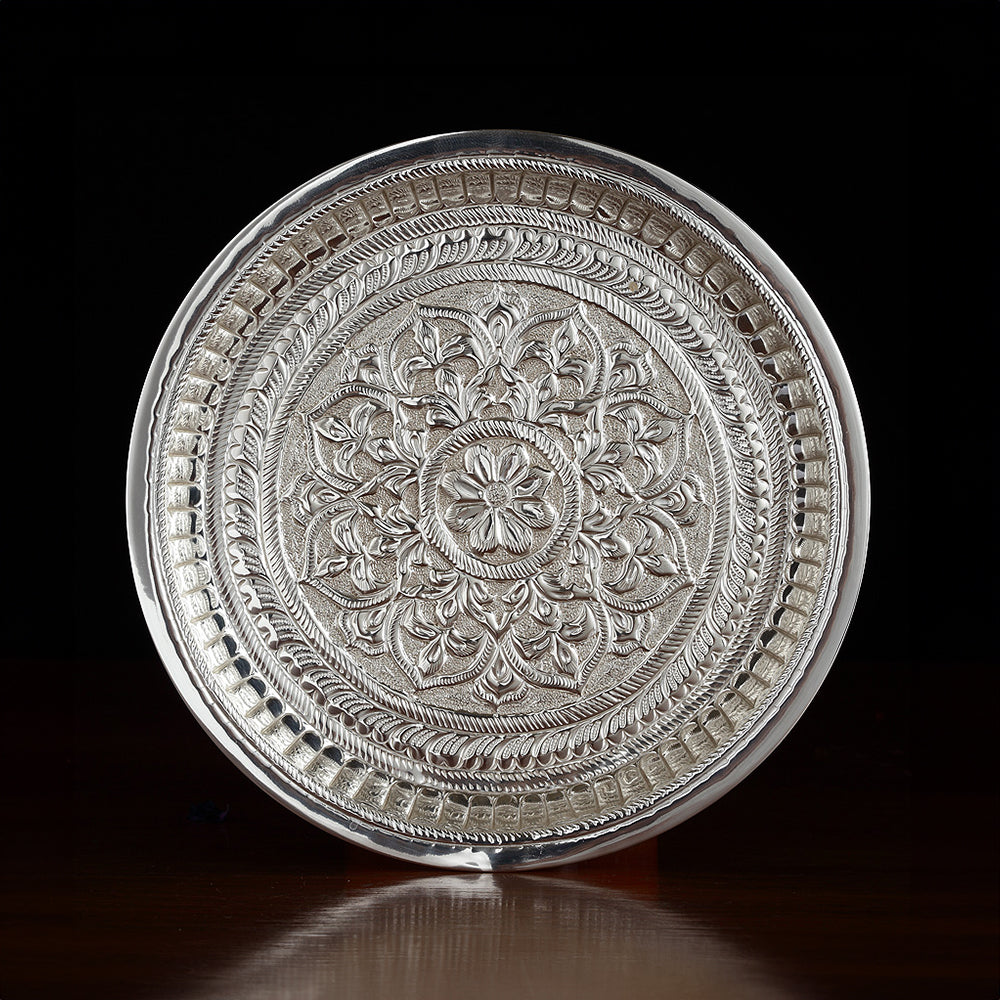 EMBELLISHED THALI (With Customize Text)