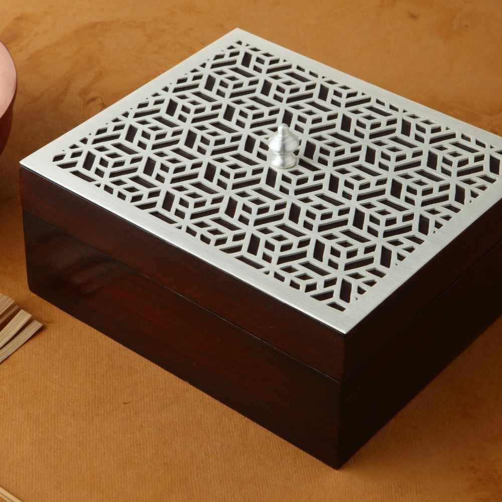 WOOD & JAALI BOX