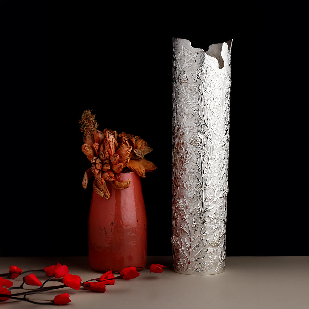 Vase Code Completely handcrafted, made in brass, silver plated and lacquered ...