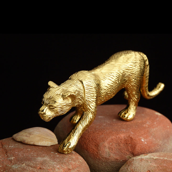 PUMA FIGURINE